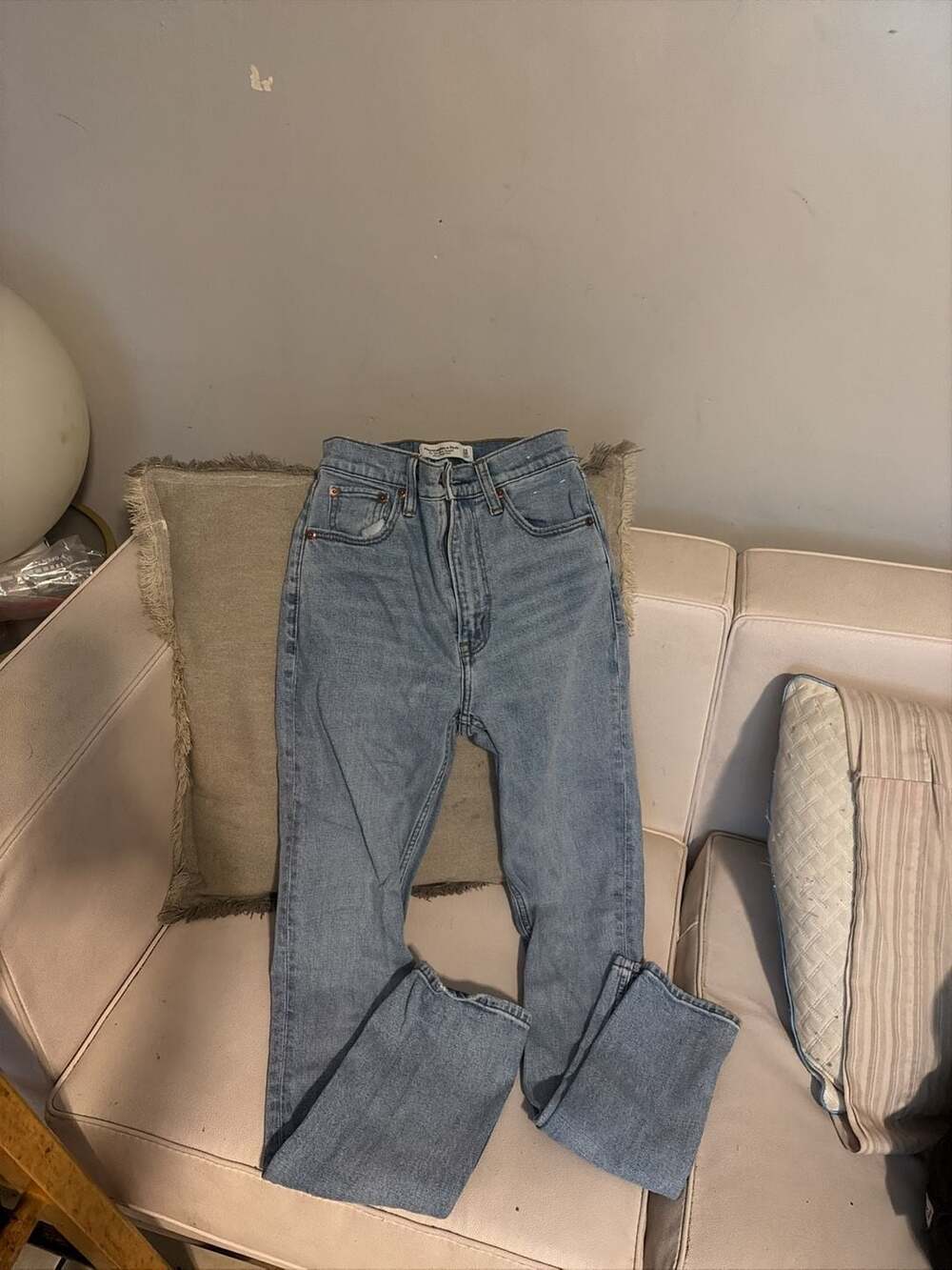 Abercrombie & Fitch The 90s Slim Straight Size 24/00 Ultra High Rise Jeans